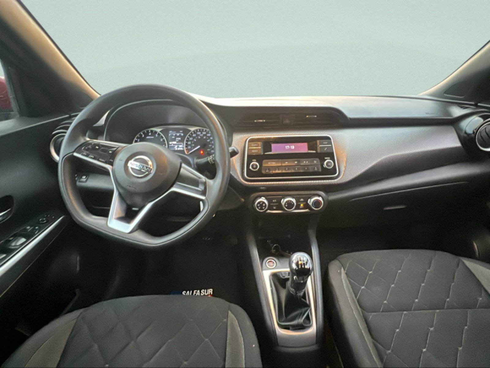 NISSAN KICKS 1.6 2021 - Imagen 8 de 9