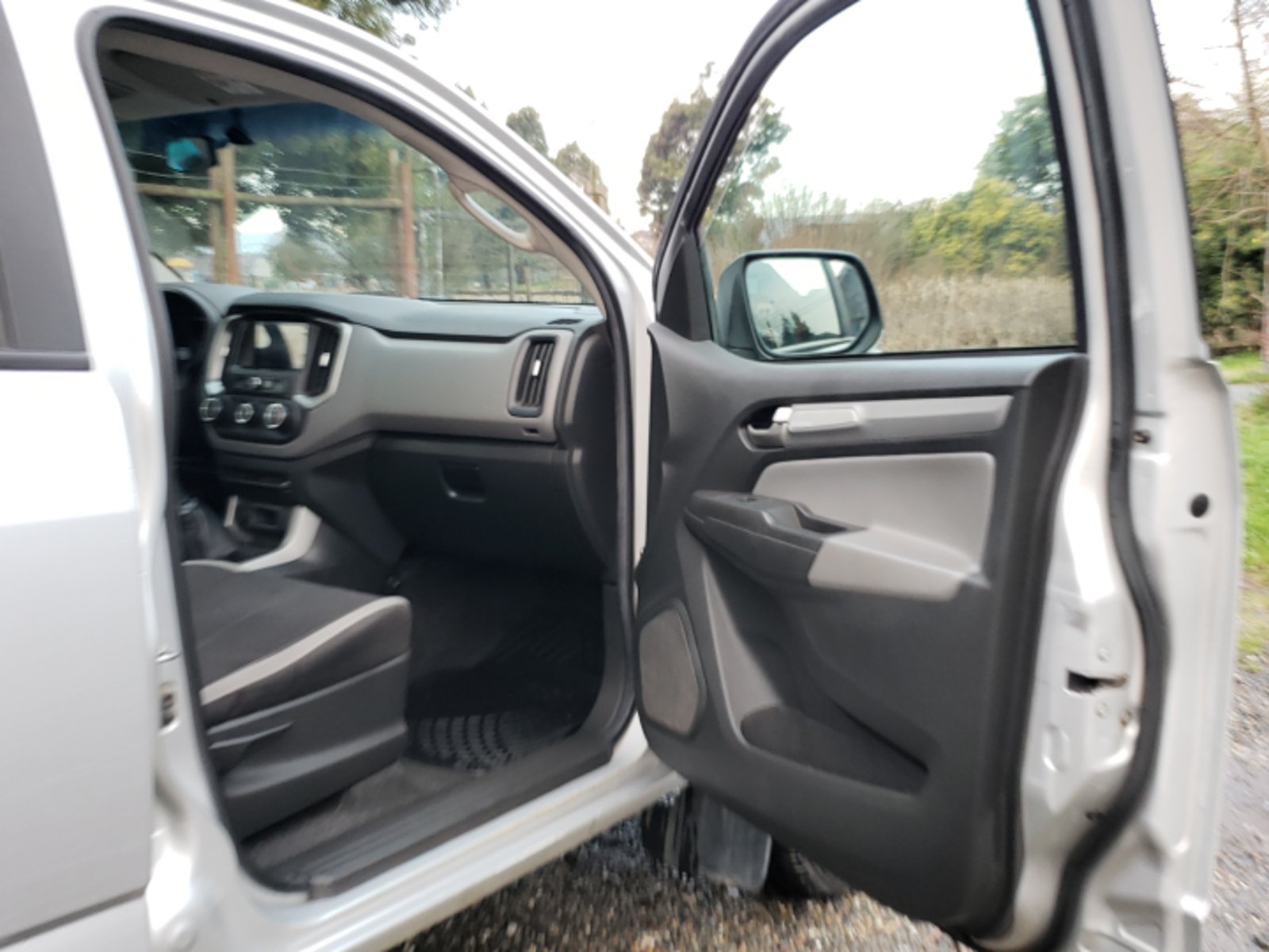 Chevrolet COLORADO LT 4WD 2023 - Imagen 7 de 10