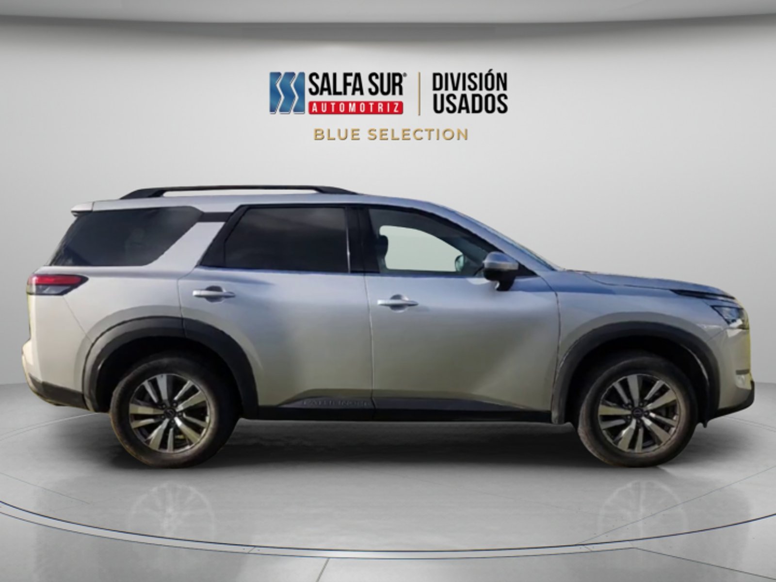 Nissan PATHFINDER SE 3 2023 - Foto 5 de 10