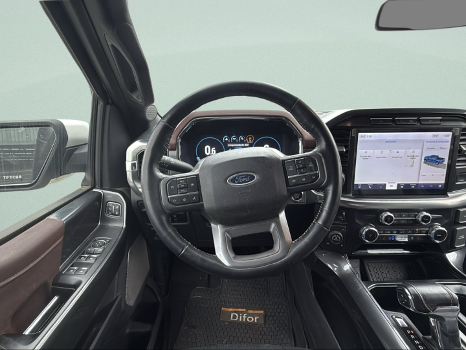 Ford F150 LARIAT SP 2024 - Imagen 8 de 10