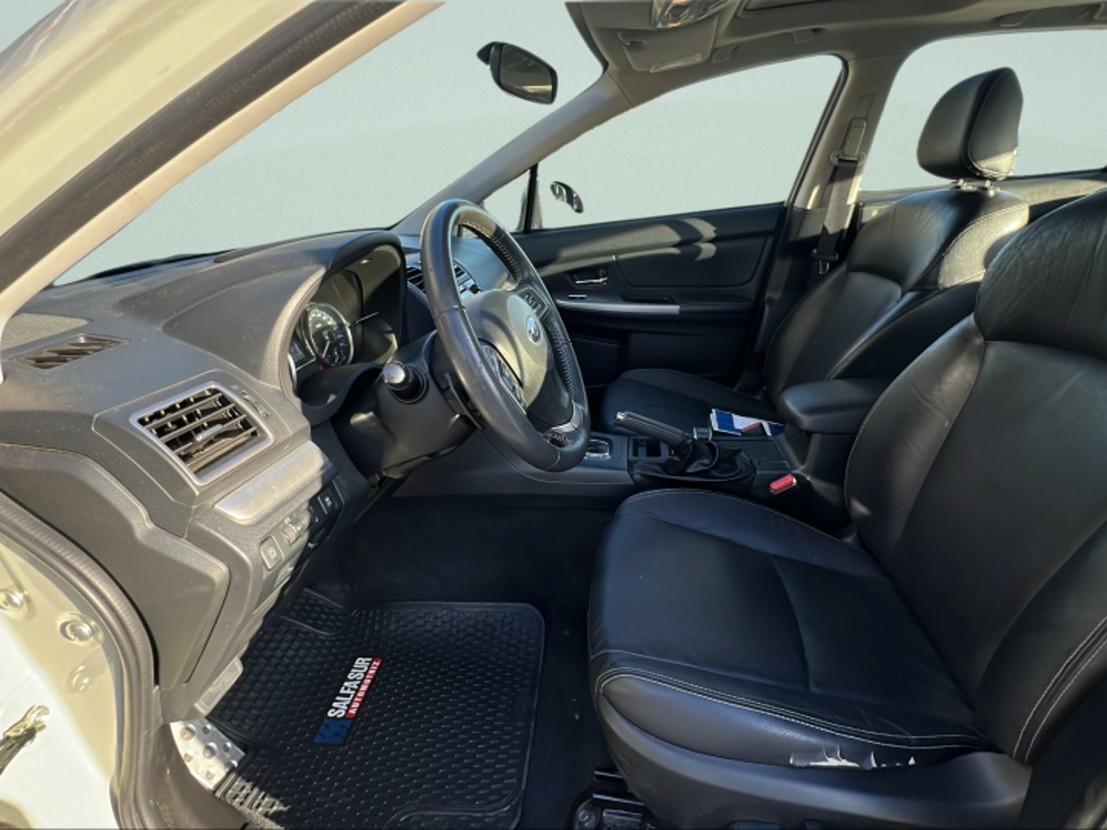 Subaru XV LTD AWD 2.0 2015 - Imagen 8 de 10