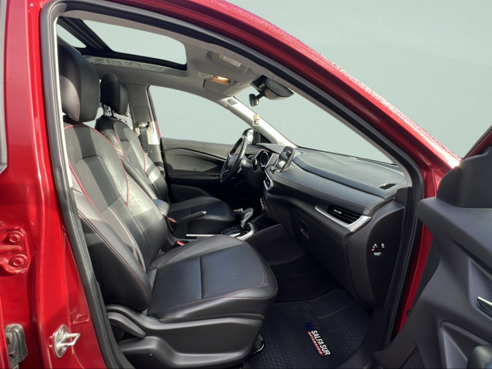 Chevrolet TRACKER 1.2T AU 2024 - Imagen 8 de 9