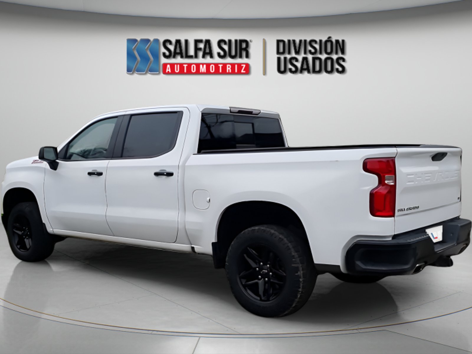 Chevrolet SILVERADO 5.3 2019 - Foto 2 de 5