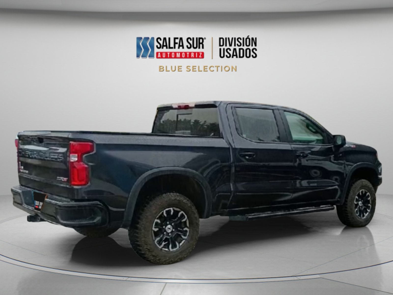 Chevrolet SILVERADO 4WD 6 2024 - Foto 4 de 11