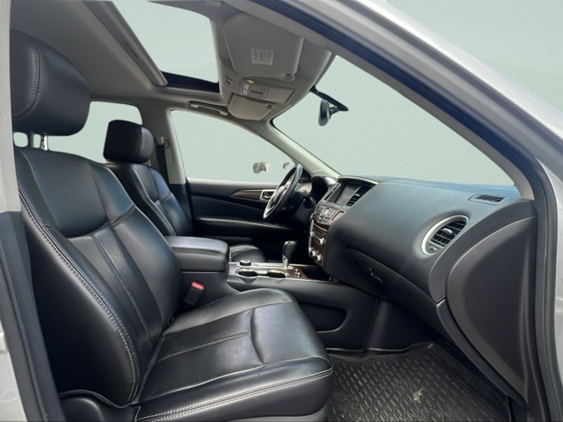 Nissan PATHFINDER 3.5 2017 - Imagen 9 de 9