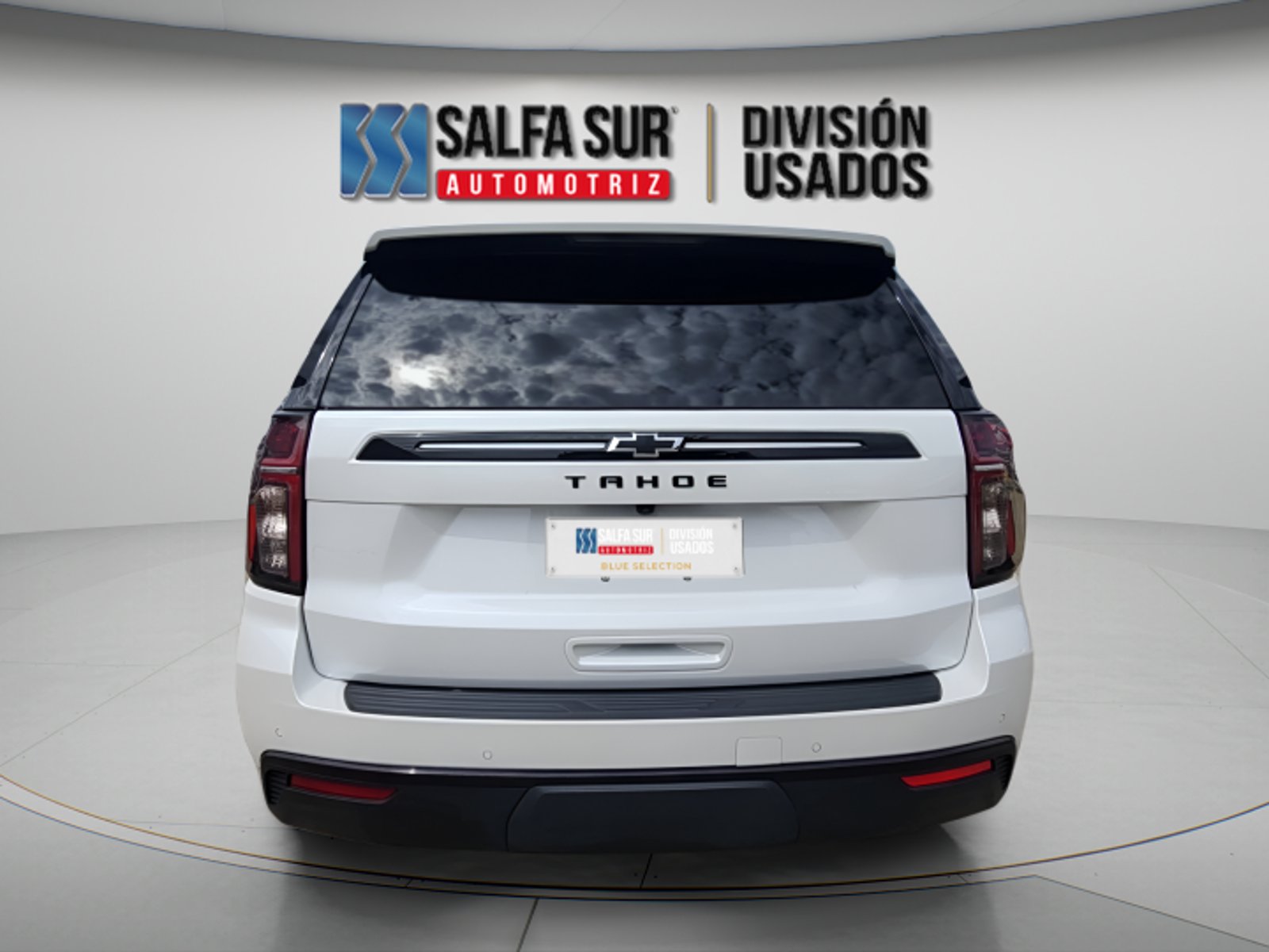 Chevrolet TAHOE 4X4 5.3L 2024 - Foto 3 de 10