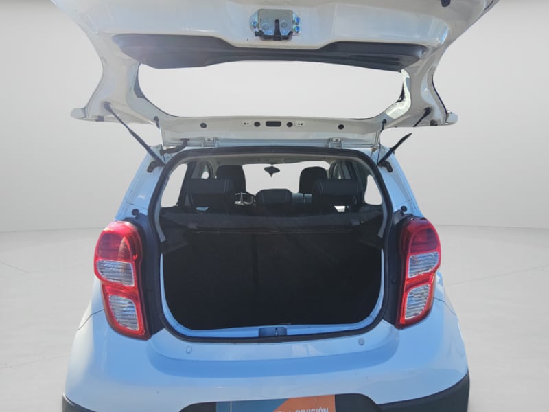 Chevrolet SPARK GT 1.2 II 2021 - Imagen 8 de 10