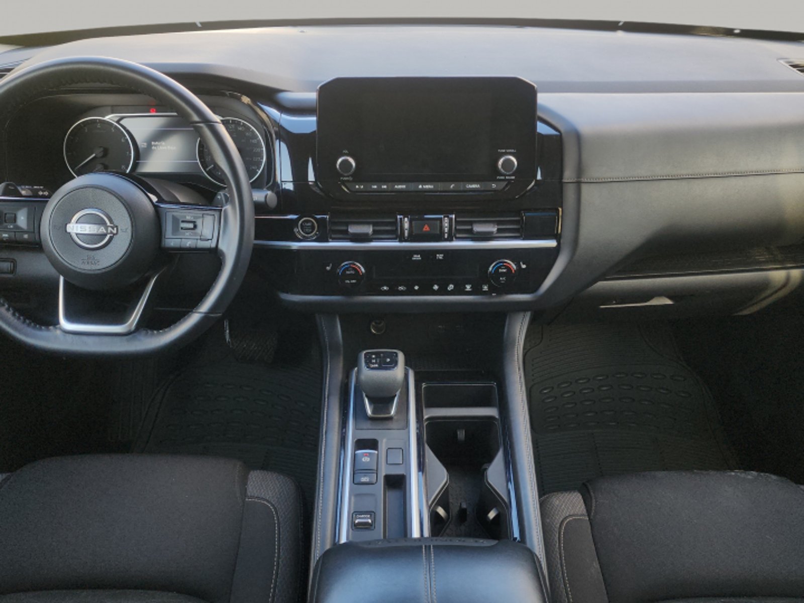 NISSAN PATHFINDER SE 3 2023 - Imagen 9 de 10