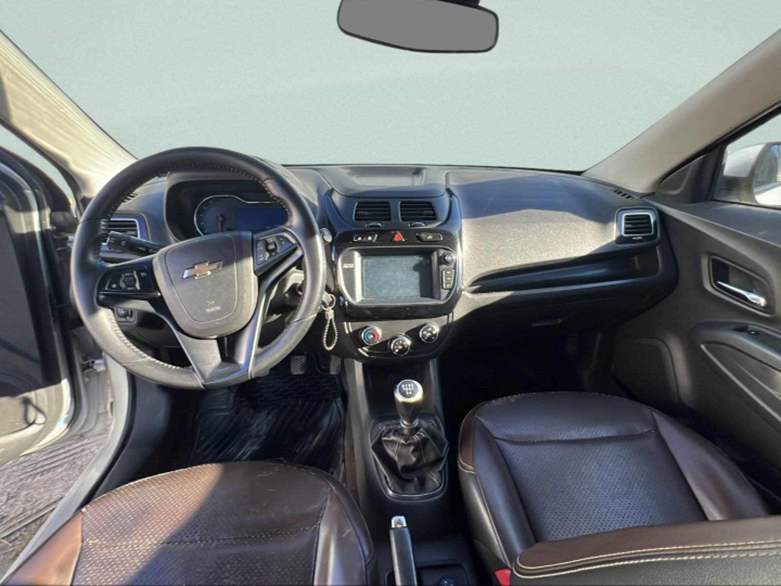 CHEVROLET COBALT LTZ 1.8 2017 - Imagen 6 de 9