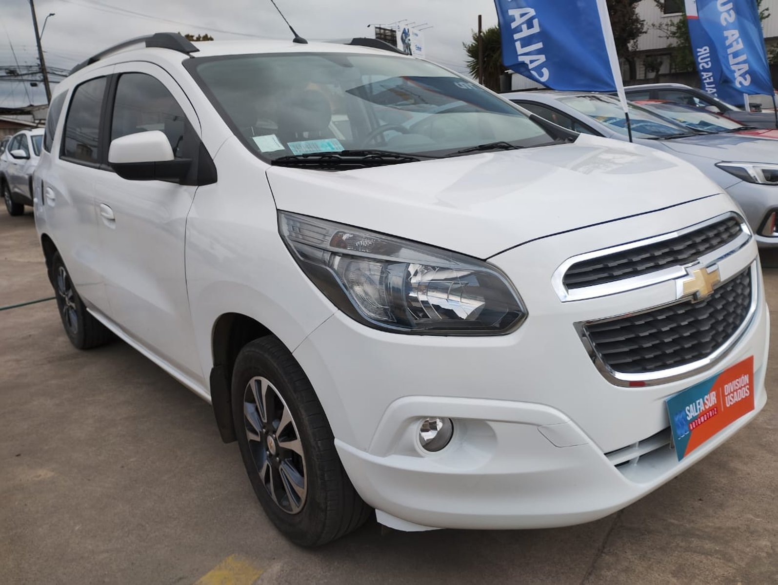Chevrolet SPIN 1.8L LTZ M 2018 - Imagen 3 de 13