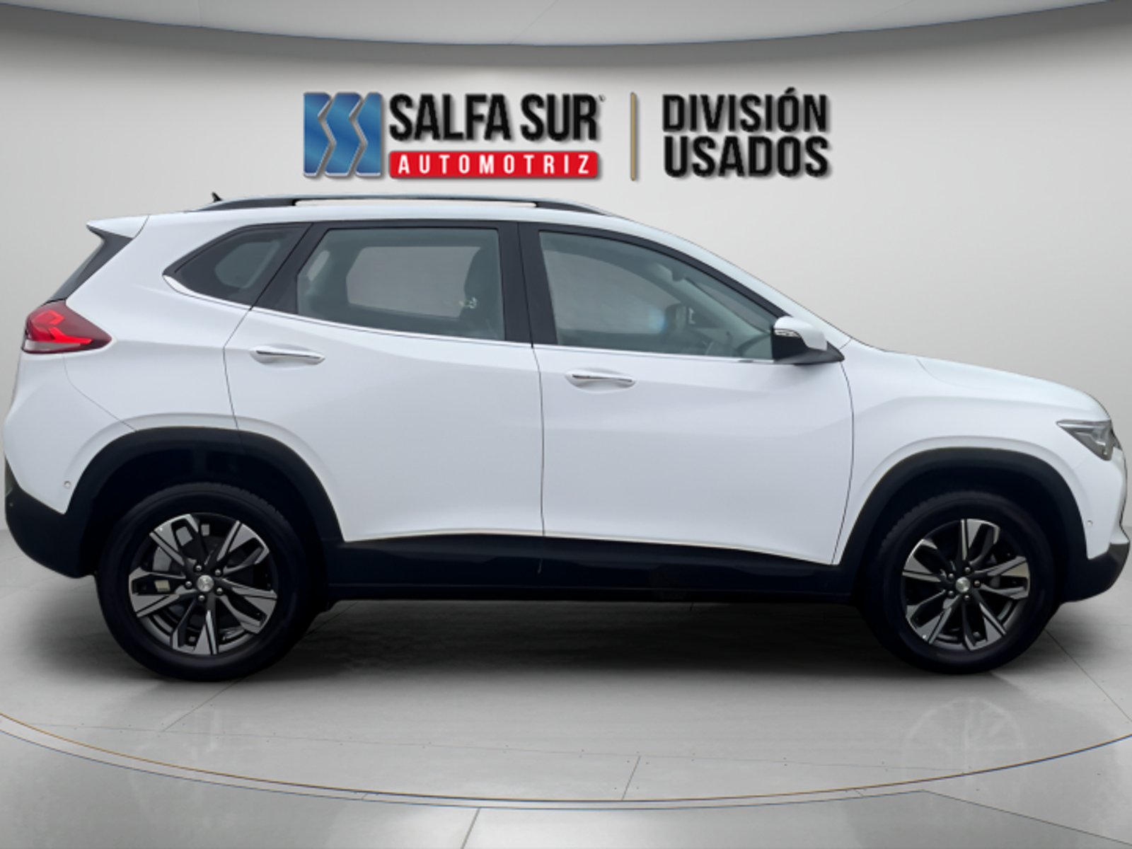 Chevrolet TRACKER 1.2T AU 2024 - Foto 5 de 10