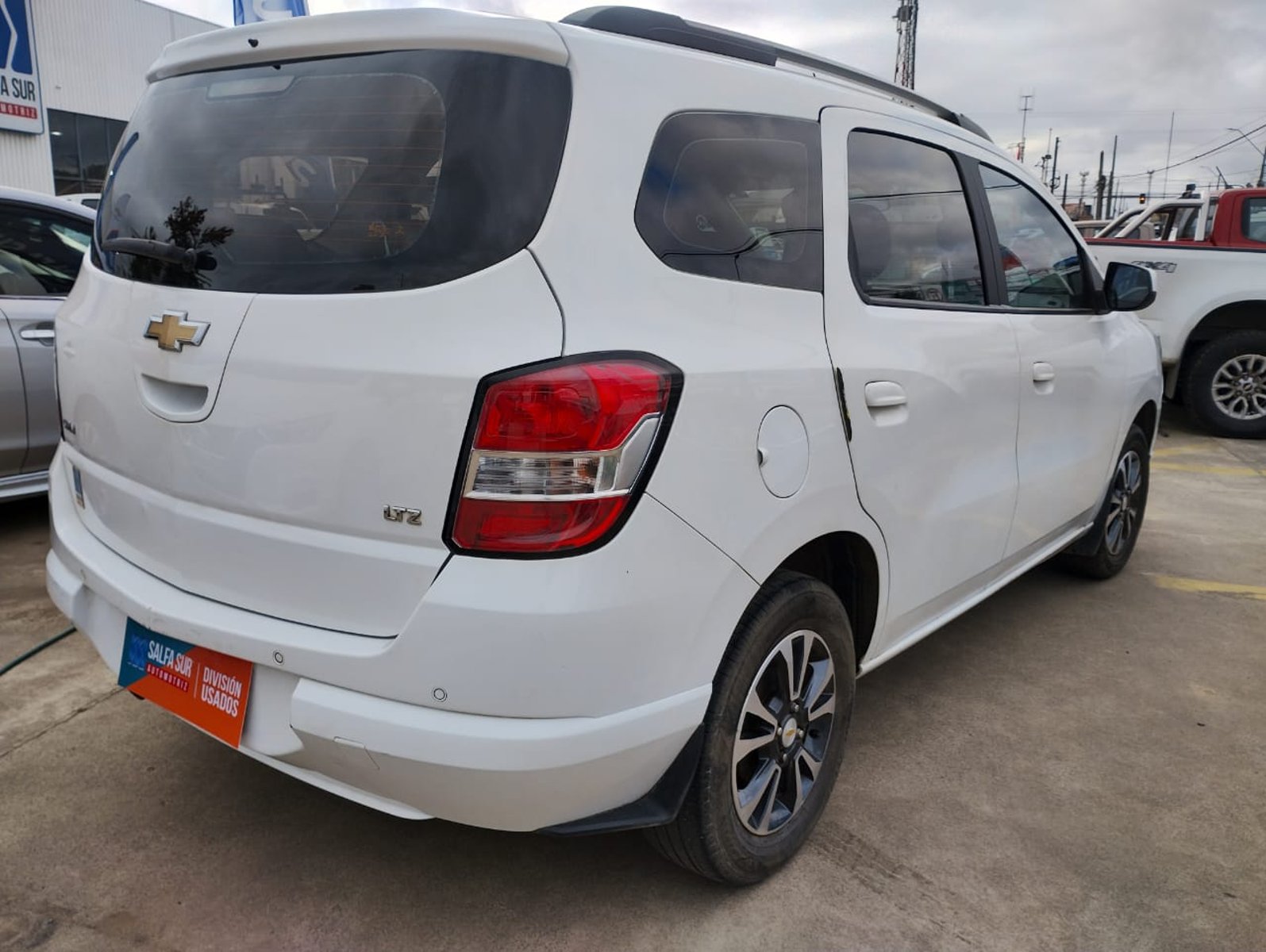 Chevrolet SPIN 1.8L LTZ M 2018 - Imagen 5 de 13