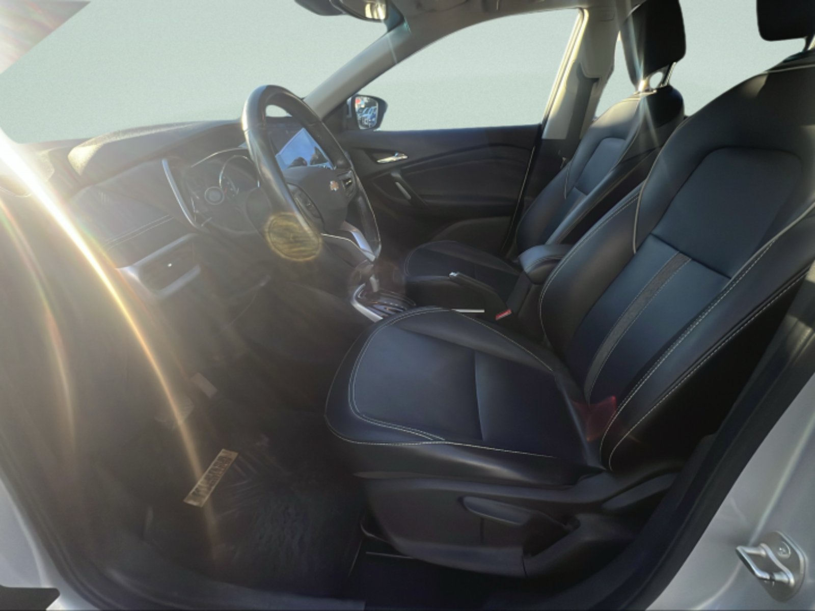 Chevrolet TRACKER 1.2T AU 2024 - Imagen 7 de 10