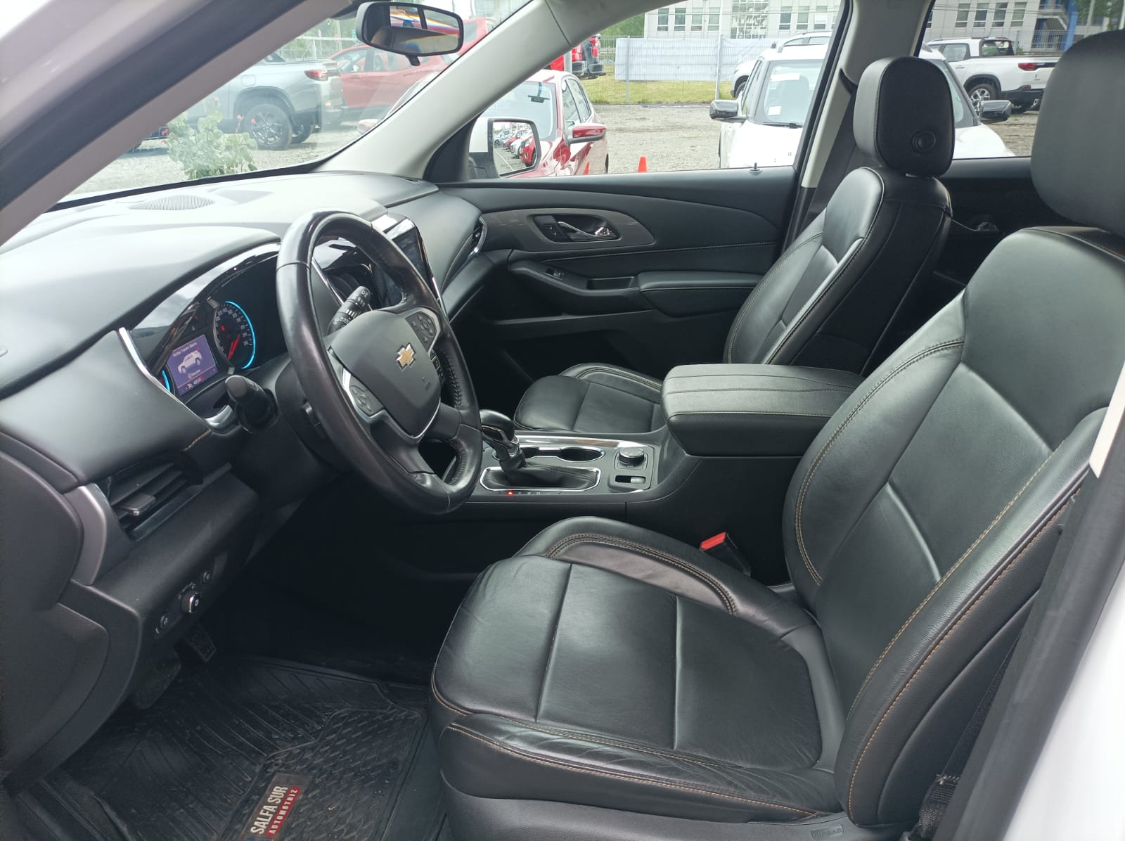 CHEVROLET TRAVERSE LT 3. 2022 - Imagen 7 de 11
