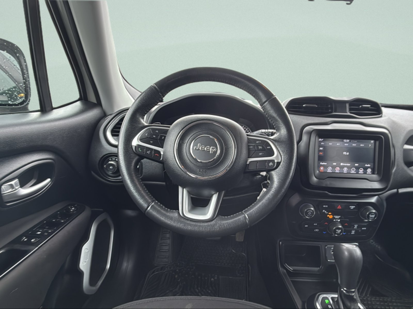 Jeep RENEGADE SPORT 2022 - Imagen 7 de 10