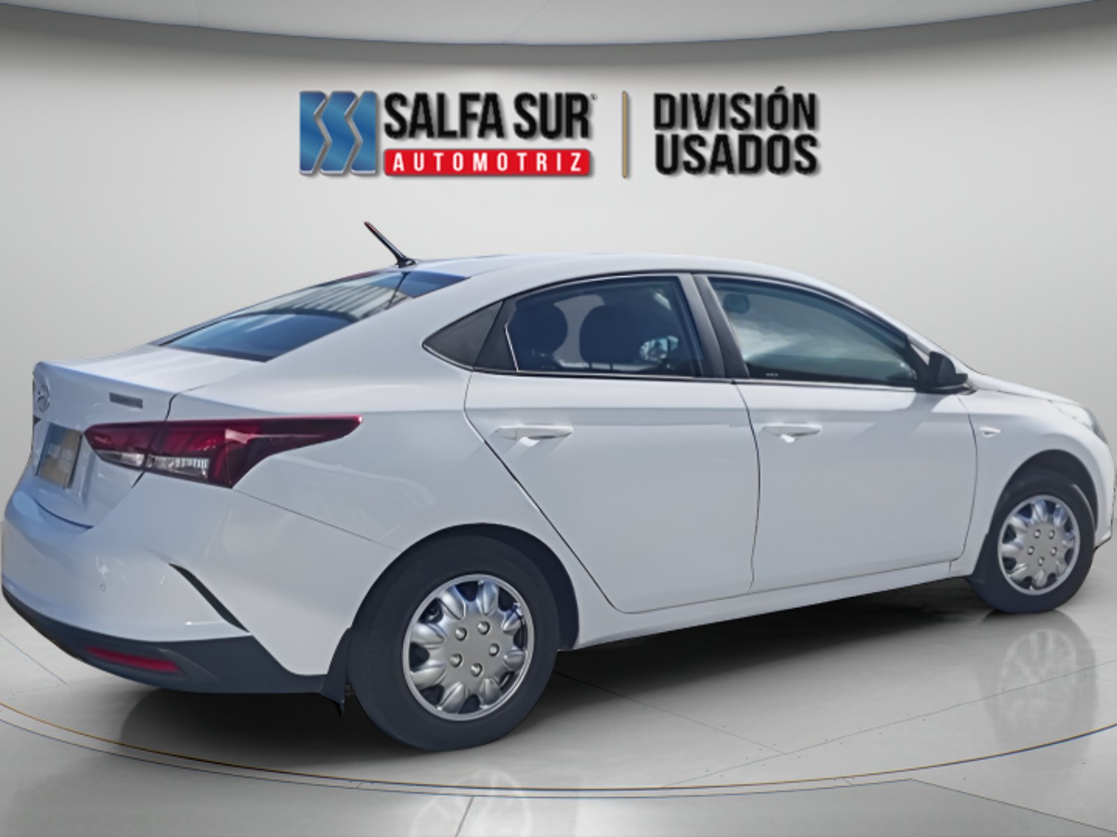 Hyundai ACCENT HCI 1.4 2023 - Imagen 4 de 10