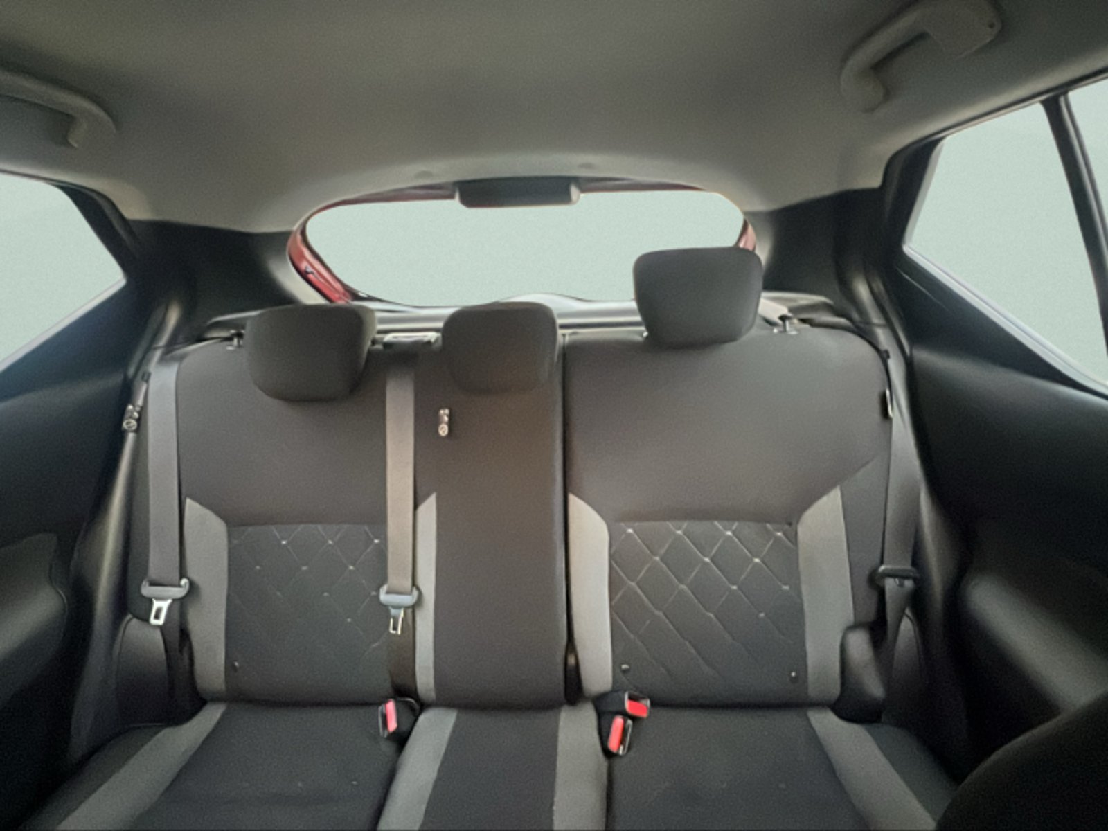 NISSAN KICKS 1.6 2021 - Imagen 6 de 9