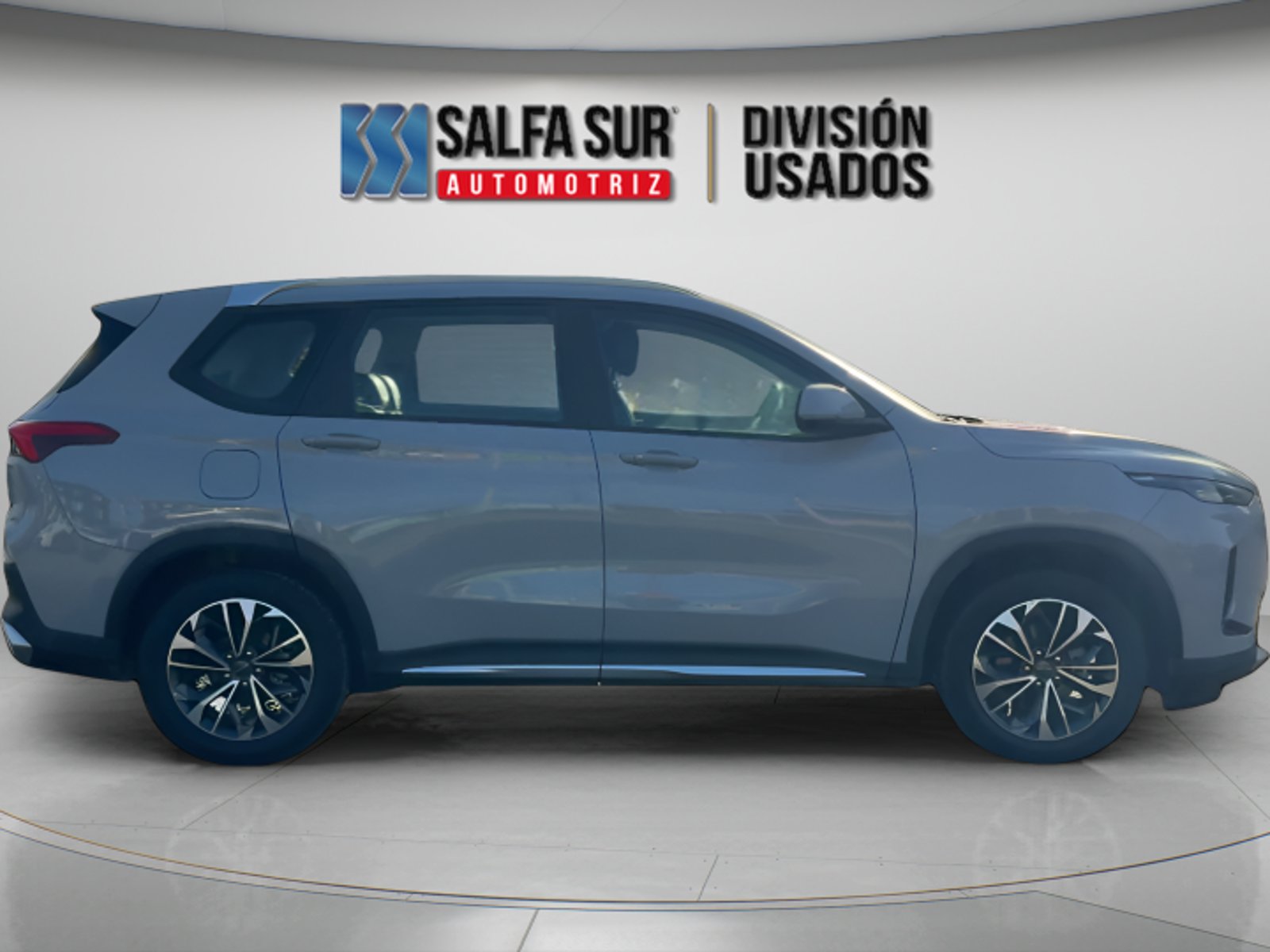 Maxus D60 4X2 ELT AT 2025 - Foto 5 de 10