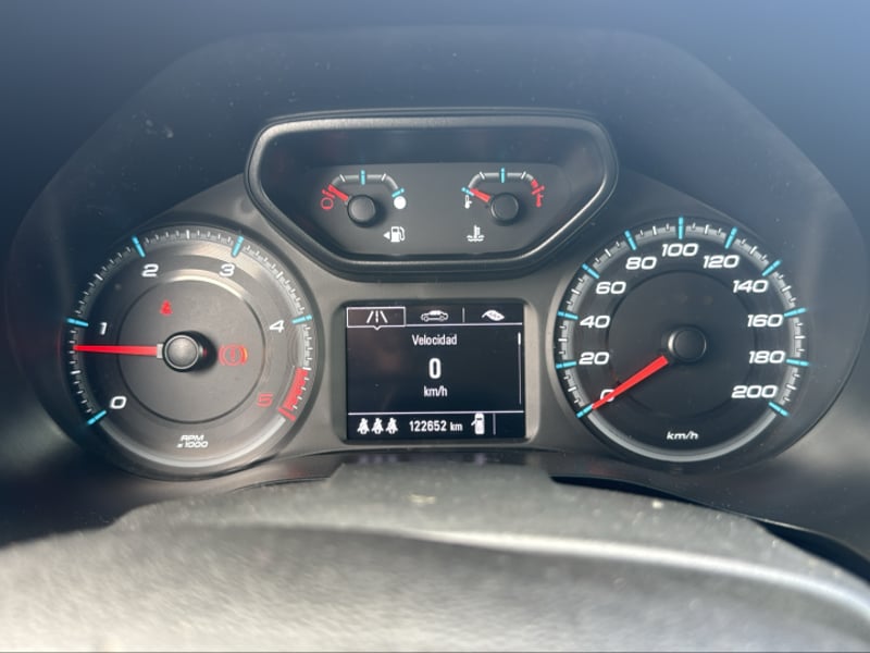 Chevrolet COLORADO 4WD 2. 2023 - Imagen 9 de 10
