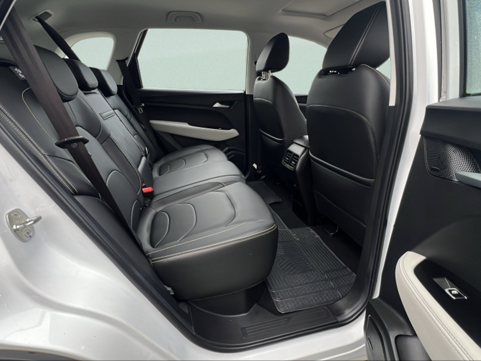 CHEVROLET CAPTIVA 1.5T LT 2024 - Imagen 9 de 10