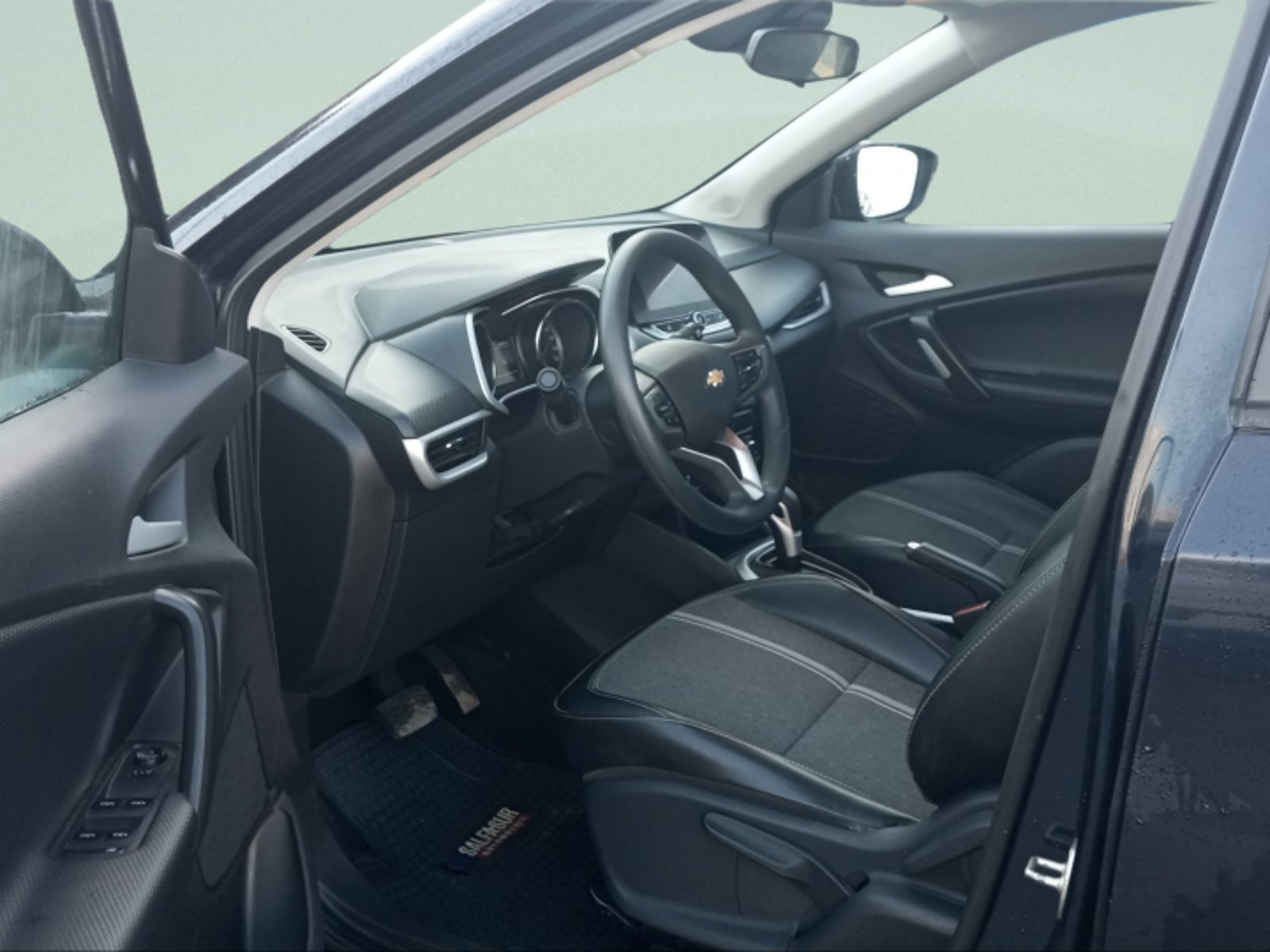 CHEVROLET TRACKER 1.2T AU 2024 - Imagen 6 de 10