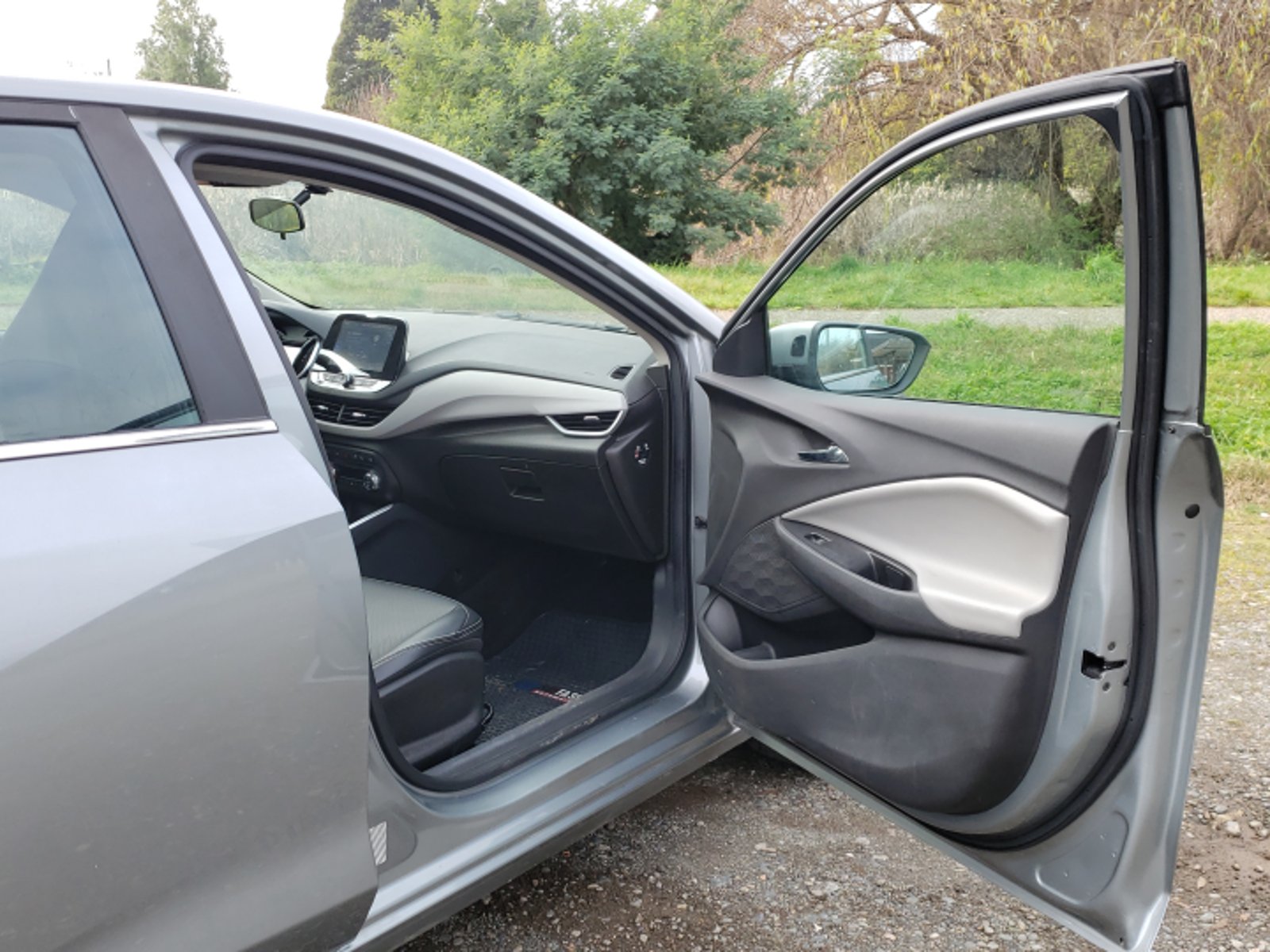 CHEVROLET ONIX NB 1.0 AUT 2024 - Imagen 7 de 10