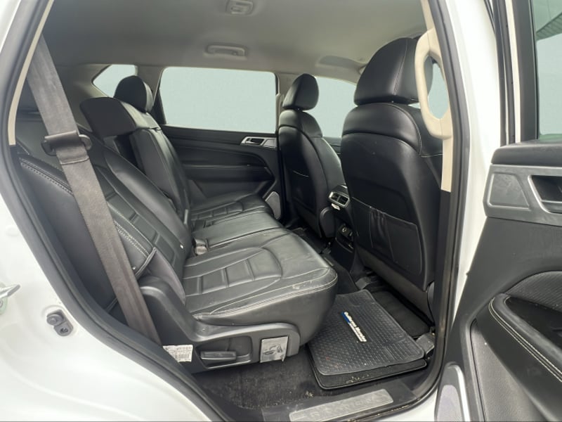 SsangYong GLX TD 4X4 2.2 2023 - Imagen 9 de 10