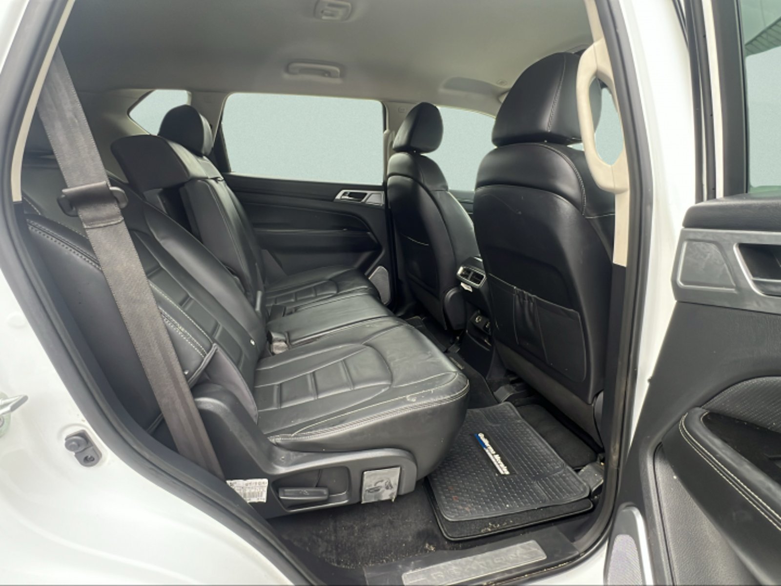 SsangYong GLX TD 4X4 2.2 2023 - Imagen 9 de 10