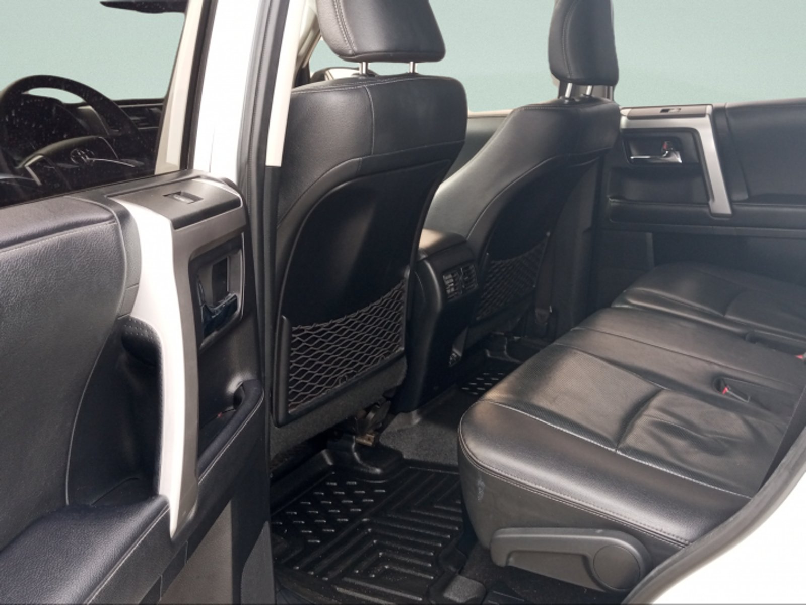 Toyota 4RUNNER 4X4 4.0 2021 - Imagen 7 de 10