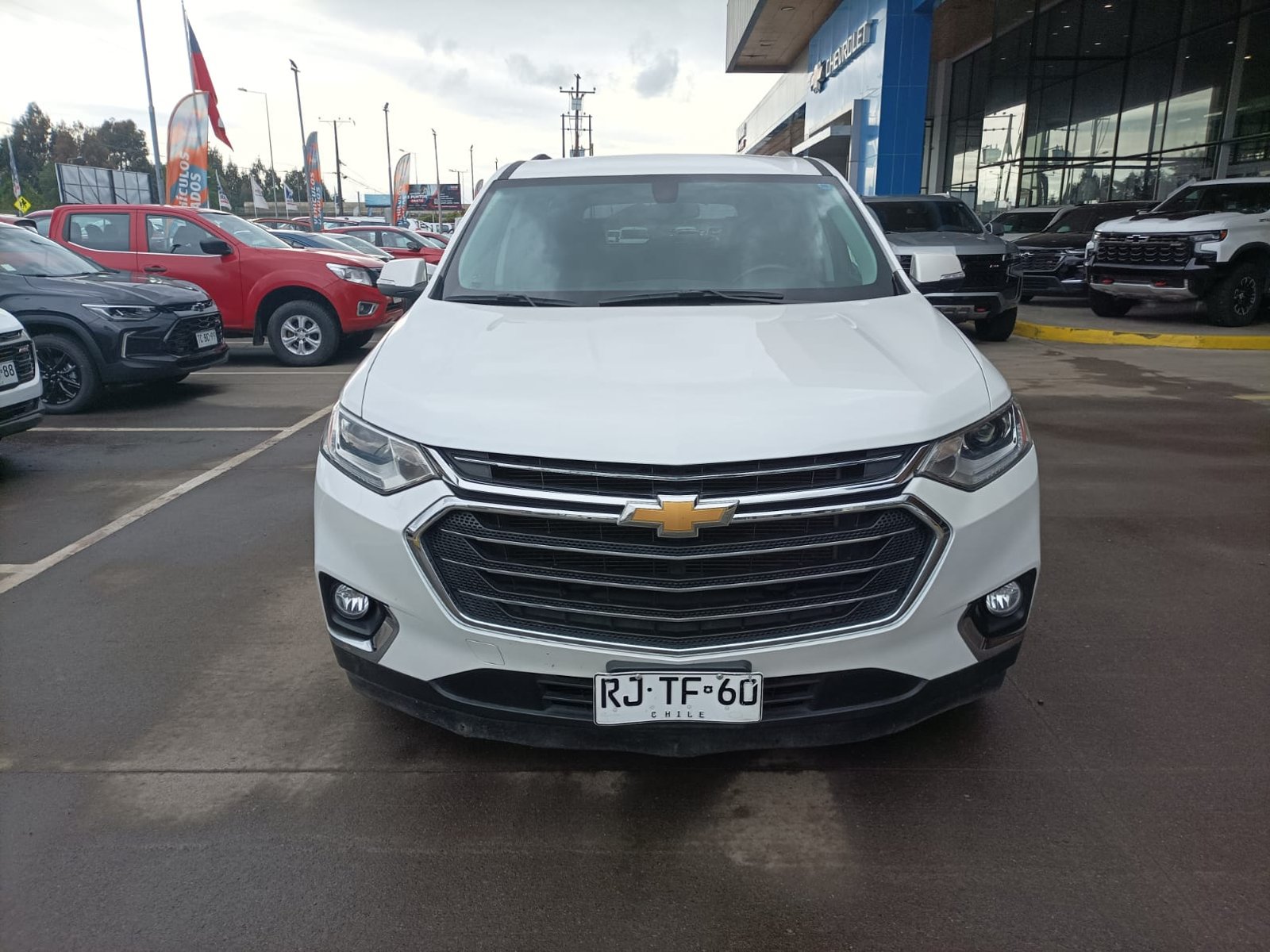 Chevrolet TRAVERSE LT 3. 2022 - Foto 2 de 11