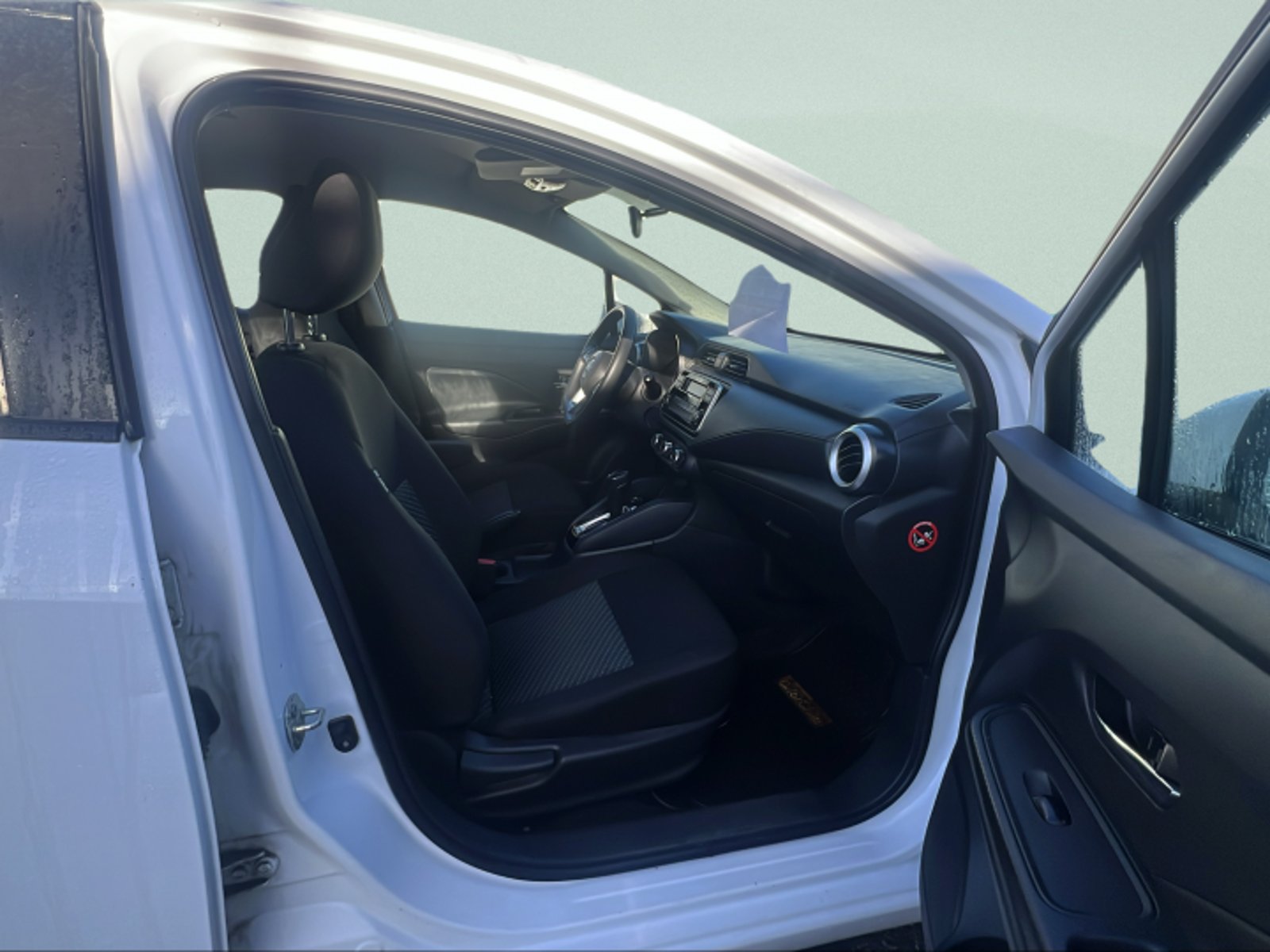 NISSAN VERSA CVT 1.6 A 2021 - Imagen 10 de 10