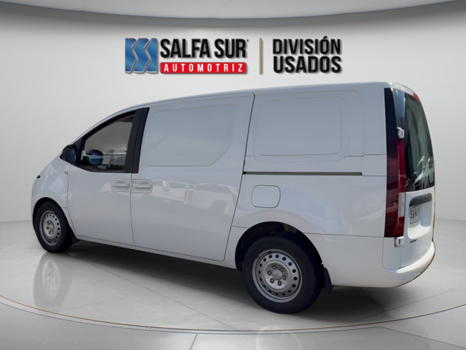 Hyundai STARIA US4 CRDI 2023 - Foto 2 de 8
