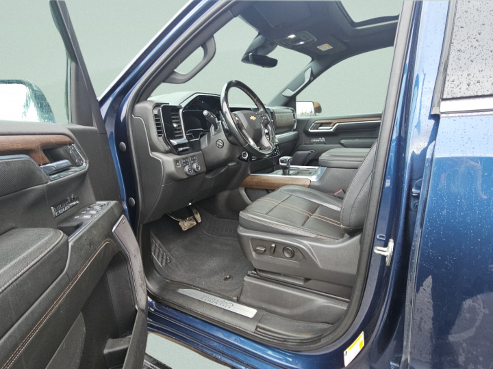 Chevrolet SILVERADO 3.0 A 2023 - Imagen 6 de 10