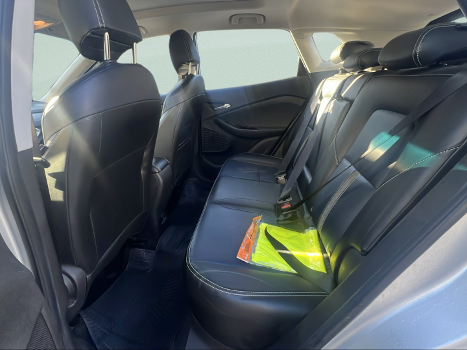 Chevrolet TRACKER 1.2T AU 2024 - Imagen 8 de 10