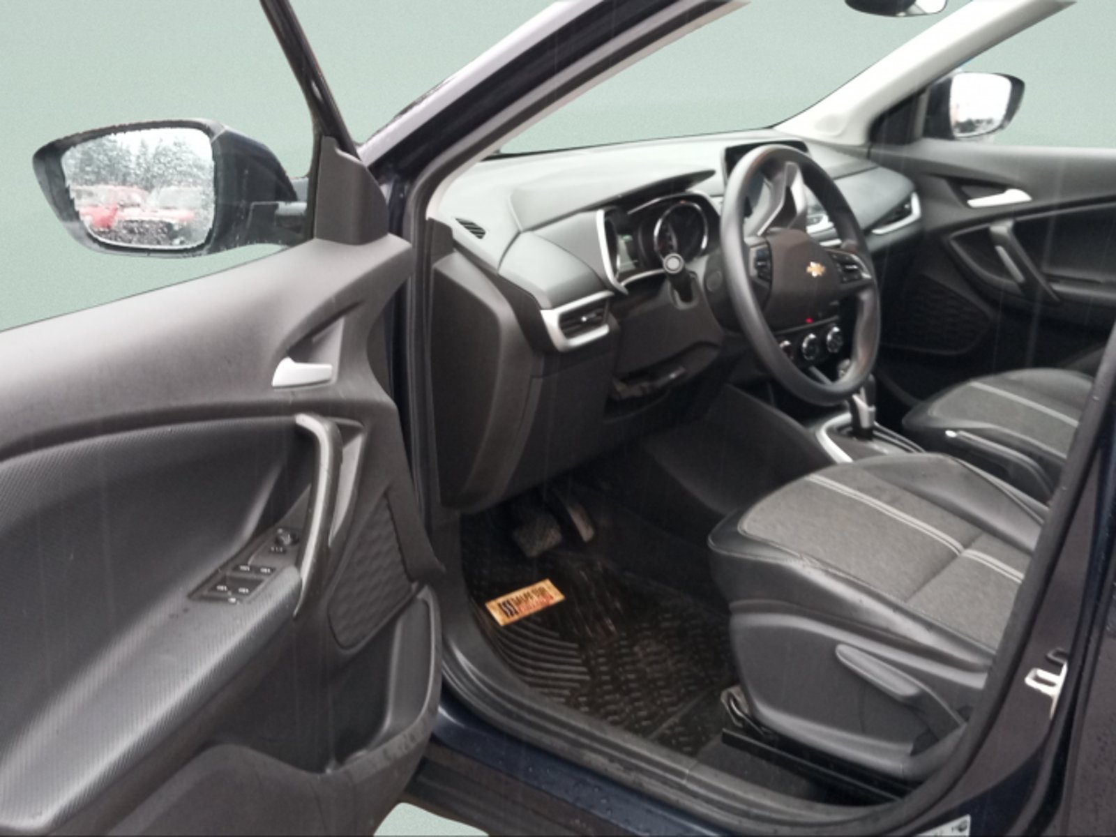 Chevrolet TRACKER 1.2T AU 2024 - Imagen 6 de 10