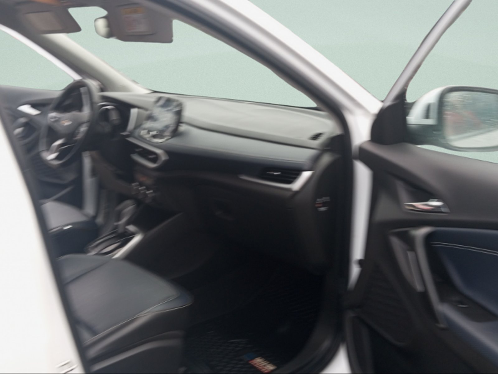 Chevrolet TRACKER 1.2T AU 2022 - Imagen 9 de 10