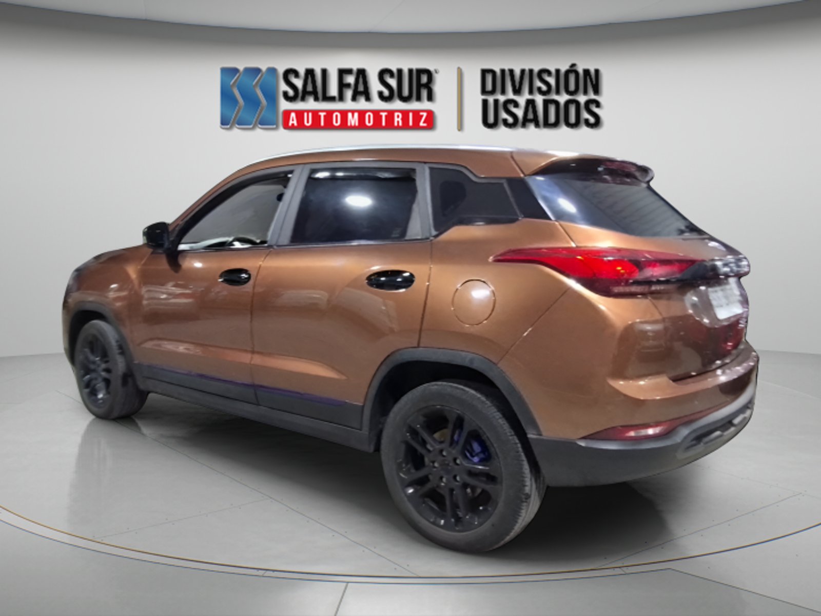 BAIC X35 1.5 2023 - Foto 2 de 10