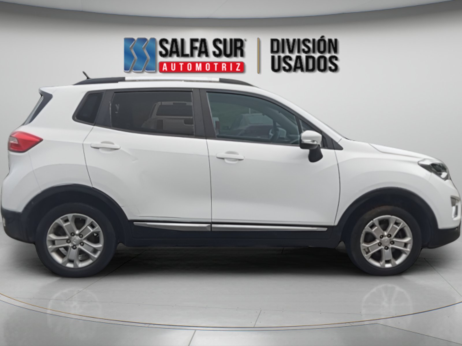 Changan CS15 HB 1.5 2020 - Foto 5 de 10