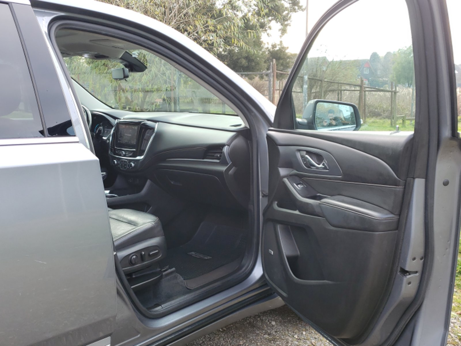 Chevrolet TRAVERSE 3.6L P 2022 - Imagen 8 de 10