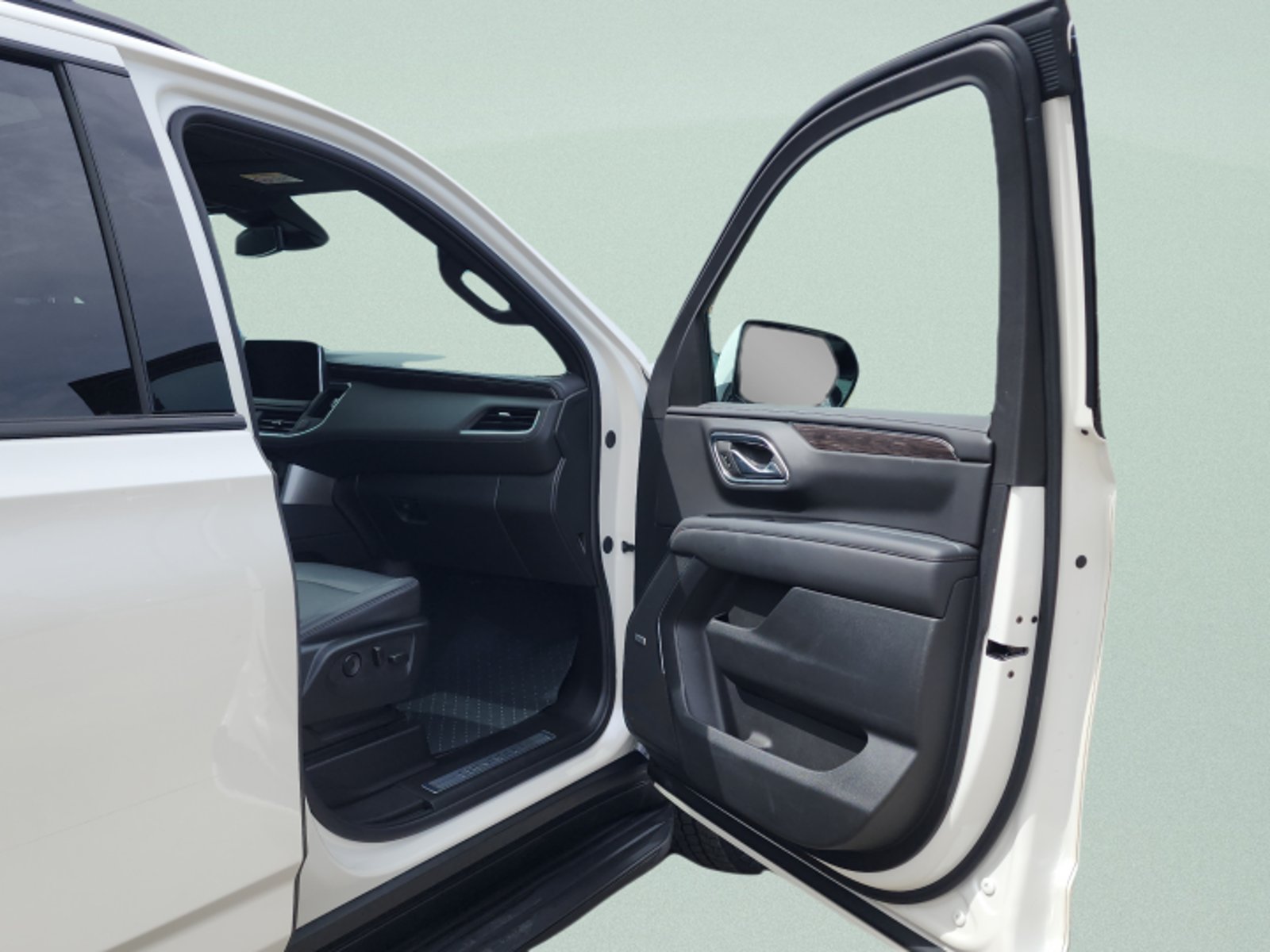 Chevrolet TAHOE 4X4 5.3L 2024 - Imagen 8 de 10