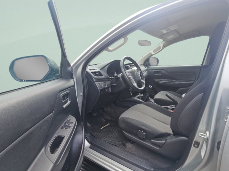 Mitsubishi NEW L200 DCAB W 2024 - Imagen 6 de 8