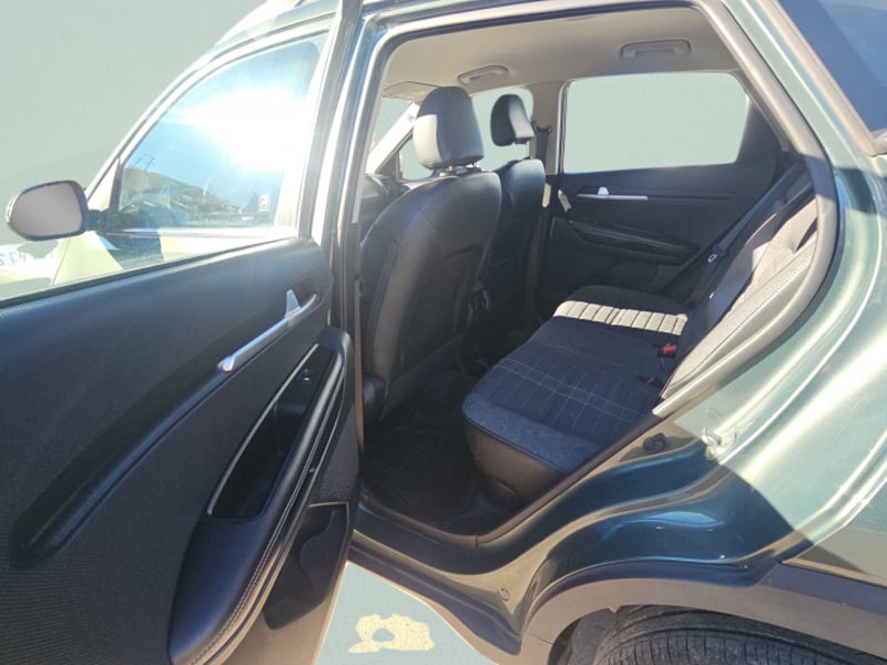 Kia SONET 1.5 MT 2024 - Imagen 7 de 10