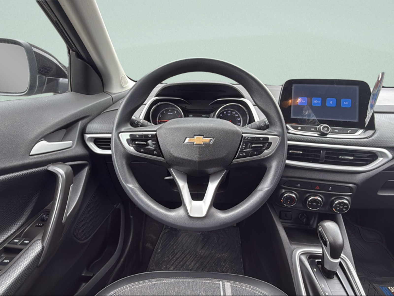 Chevrolet TRACKER 1.2T AU 2023 - Imagen 7 de 9