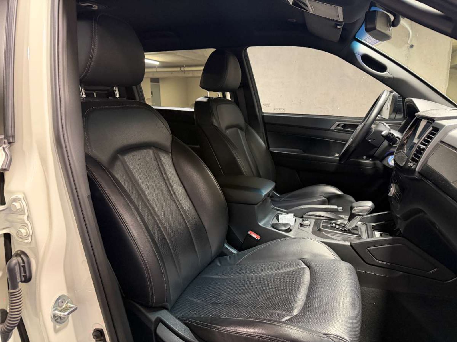 SsangYong MUSSO 2.2 LIMITED TD DIESEL 4WD AT6 4P 2022 - Imagen 9 de 20