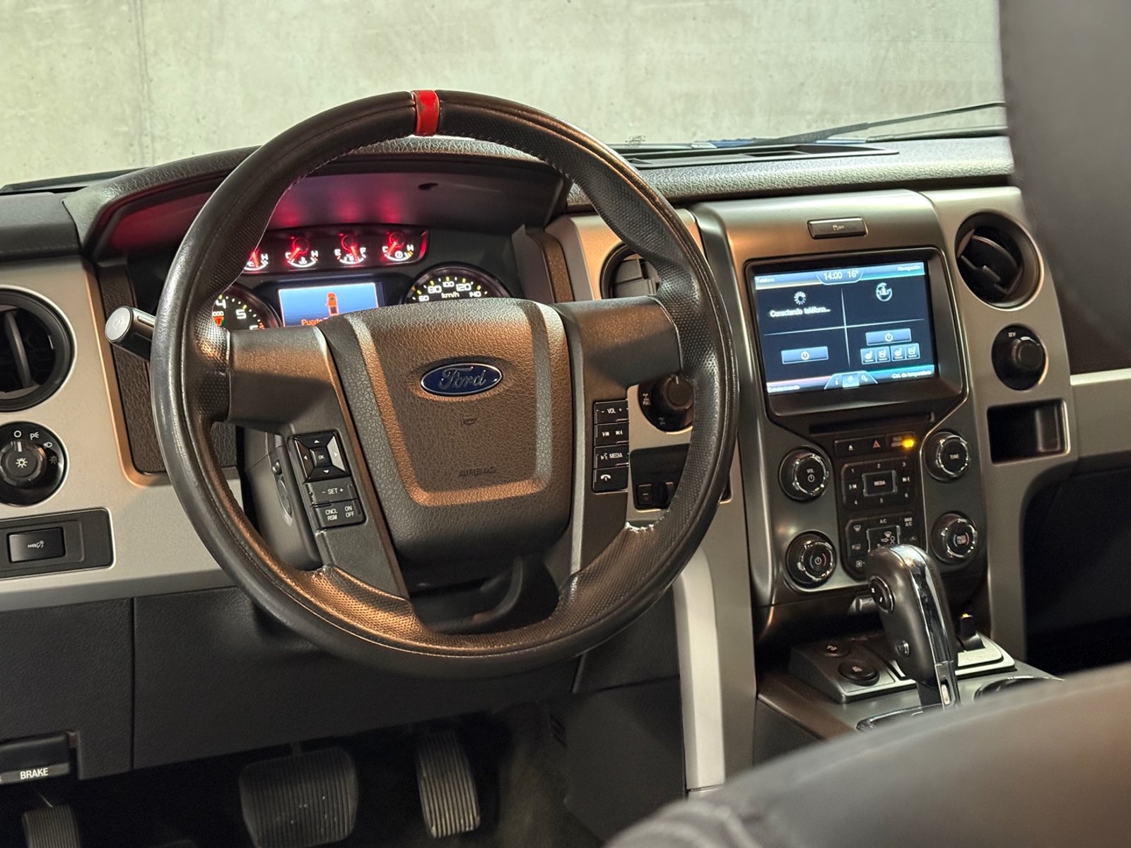Ford F-150 RAPTOR 2015 - Imagen 14 de 20