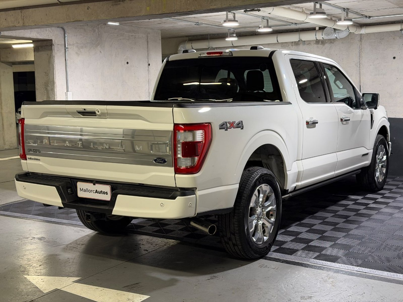 Ford F-150 3.5 PLATINUM HEV HYBRID DOB. CAB. 4X4 AT 4P 2024 - Imagen 6 de 20