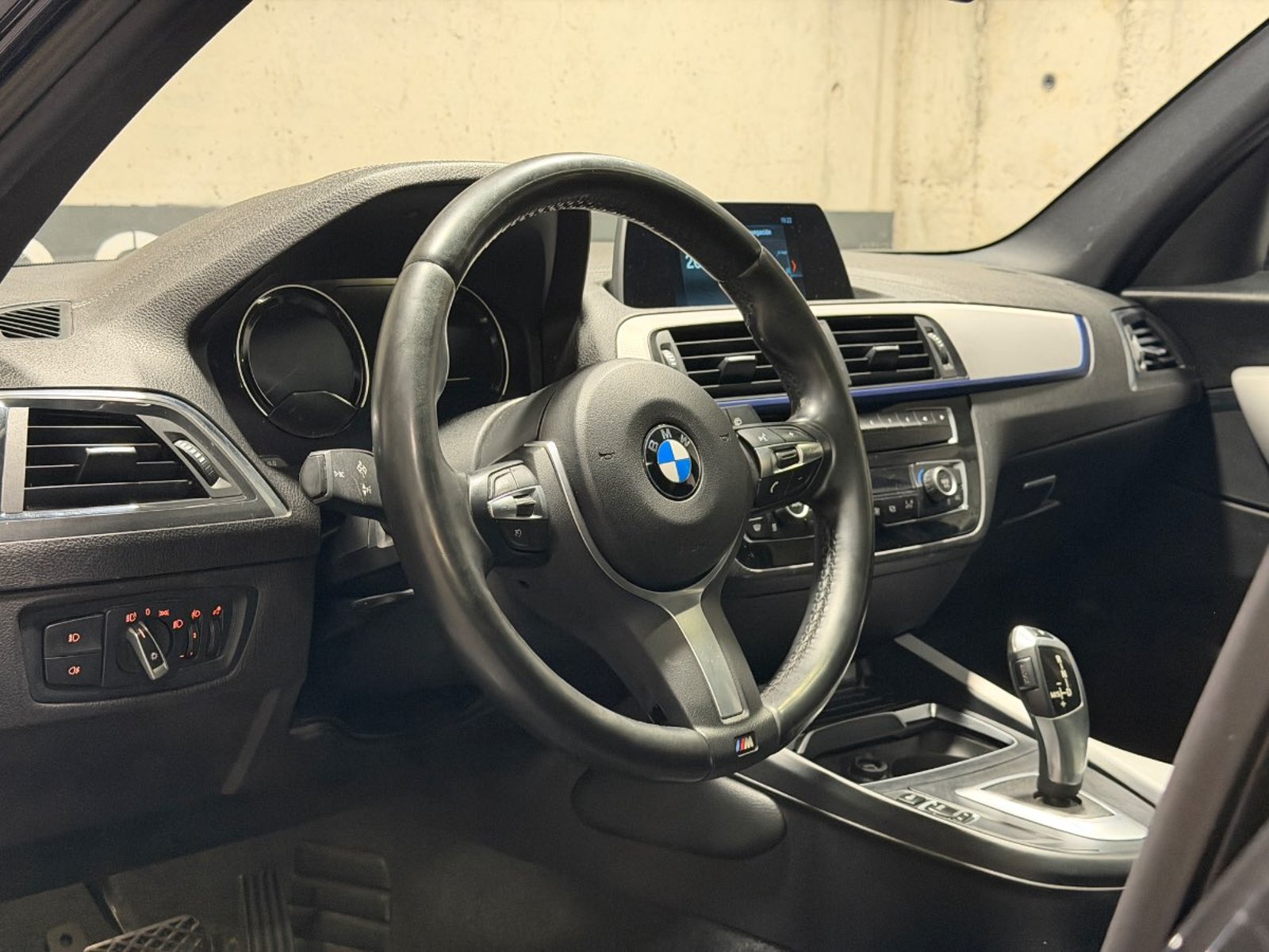 BMW 118 M SPORT 2019 - Imagen 13 de 20