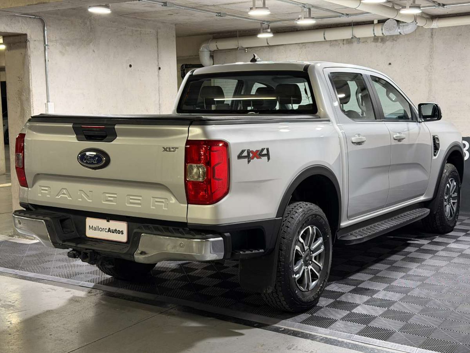 Ford RANGER 2.0 XLT DIESEL 4X4 DOB. CAB. AT 4P 2025 - Imagen 6 de 19