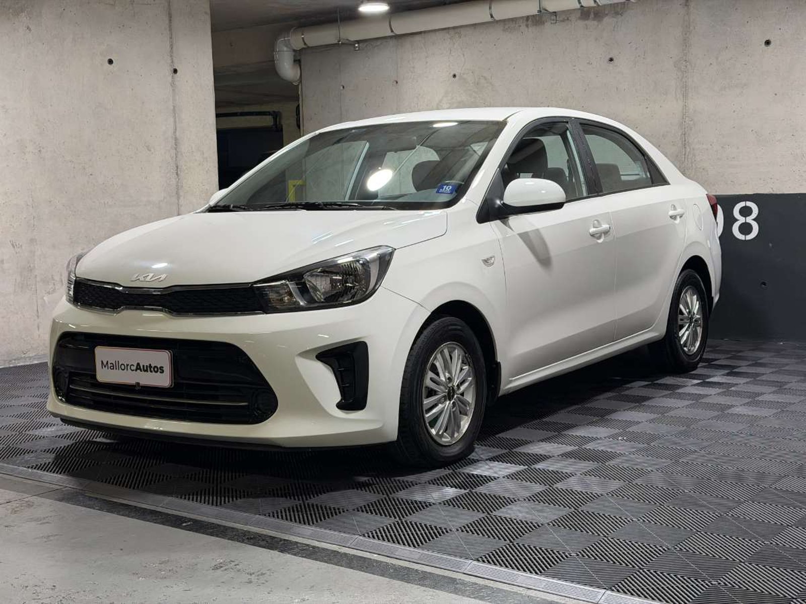 Kia SOLUTO 2024 - Foto 3 de 18