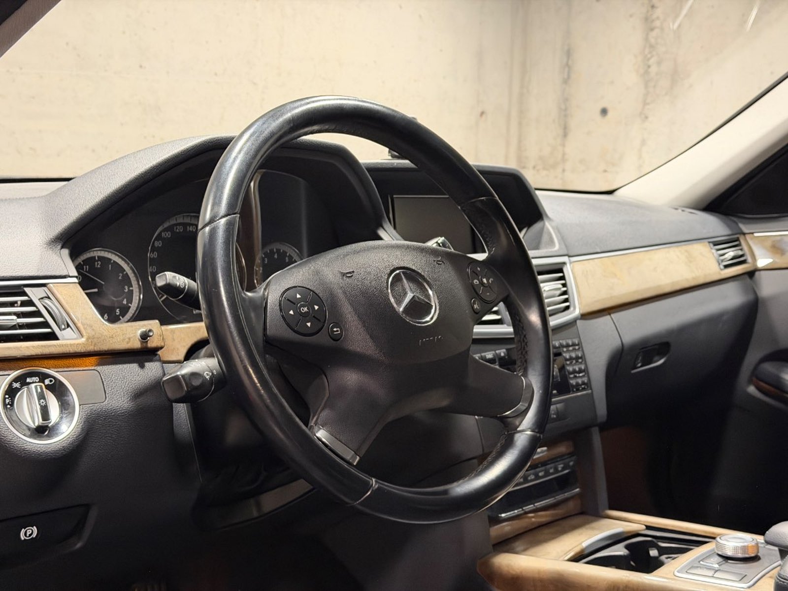 Mercedes-Benz E500 AVANTGARD 2011 - Imagen 13 de 20